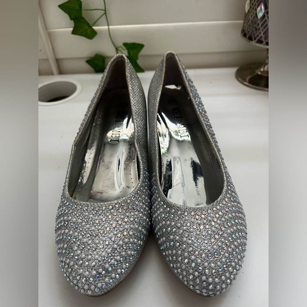 💎Sparkly silver Diamond heels💎